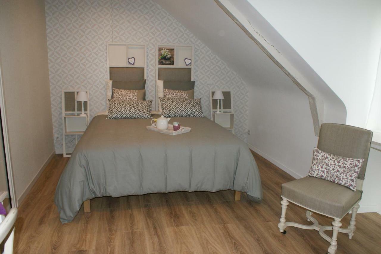 Aux Agapanthes Bed & Breakfast Pluherlin Ngoại thất bức ảnh